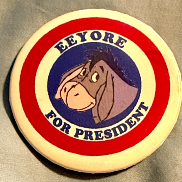 Disney Eeyore for President vintage collectible pin, round, Round, collectible - Picture 1 of 4